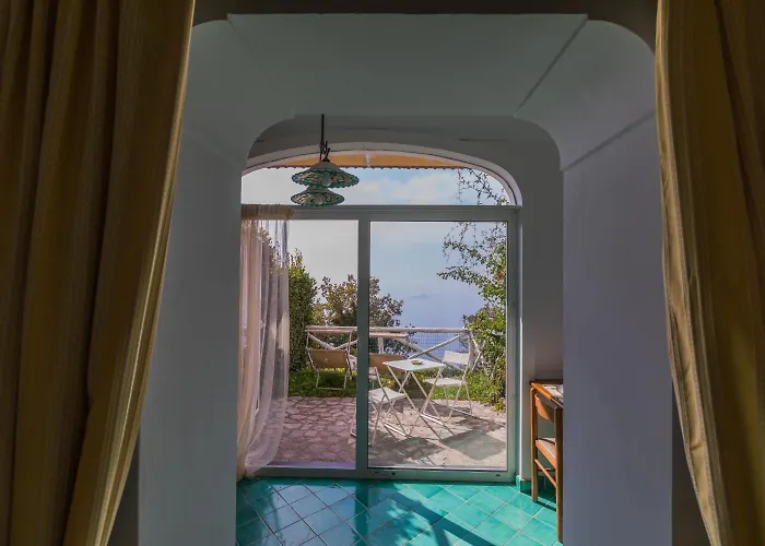 Bacio Del Sole ベッド・アンド・ブレックファスト