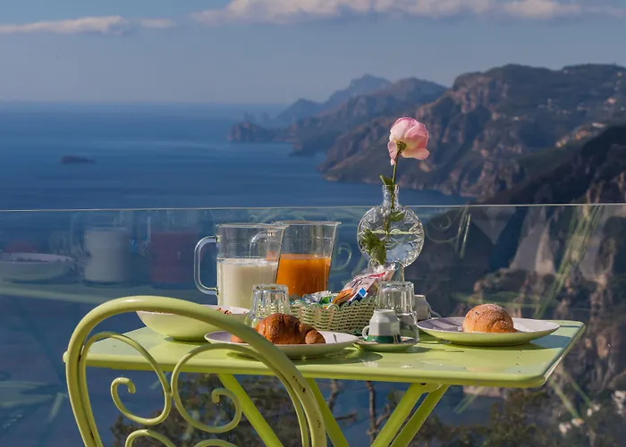 Bacio Del Sole ベッド・アンド・ブレックファスト 4*