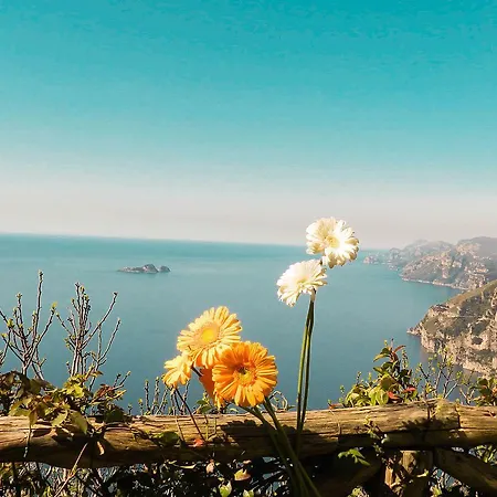 Bed & Breakfast Bacio Del Sole 4*
